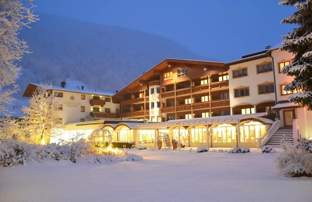 Sporthotel Neustift-1